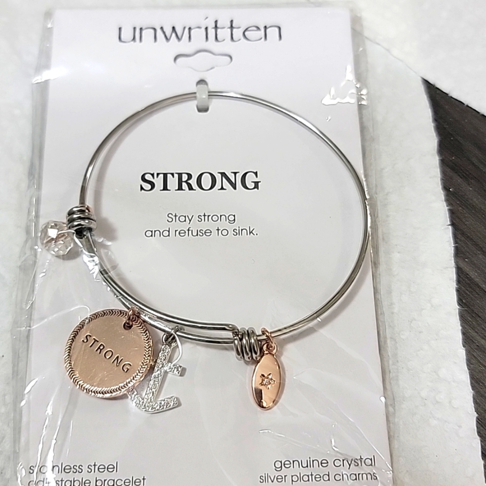 Unwritten bracelet